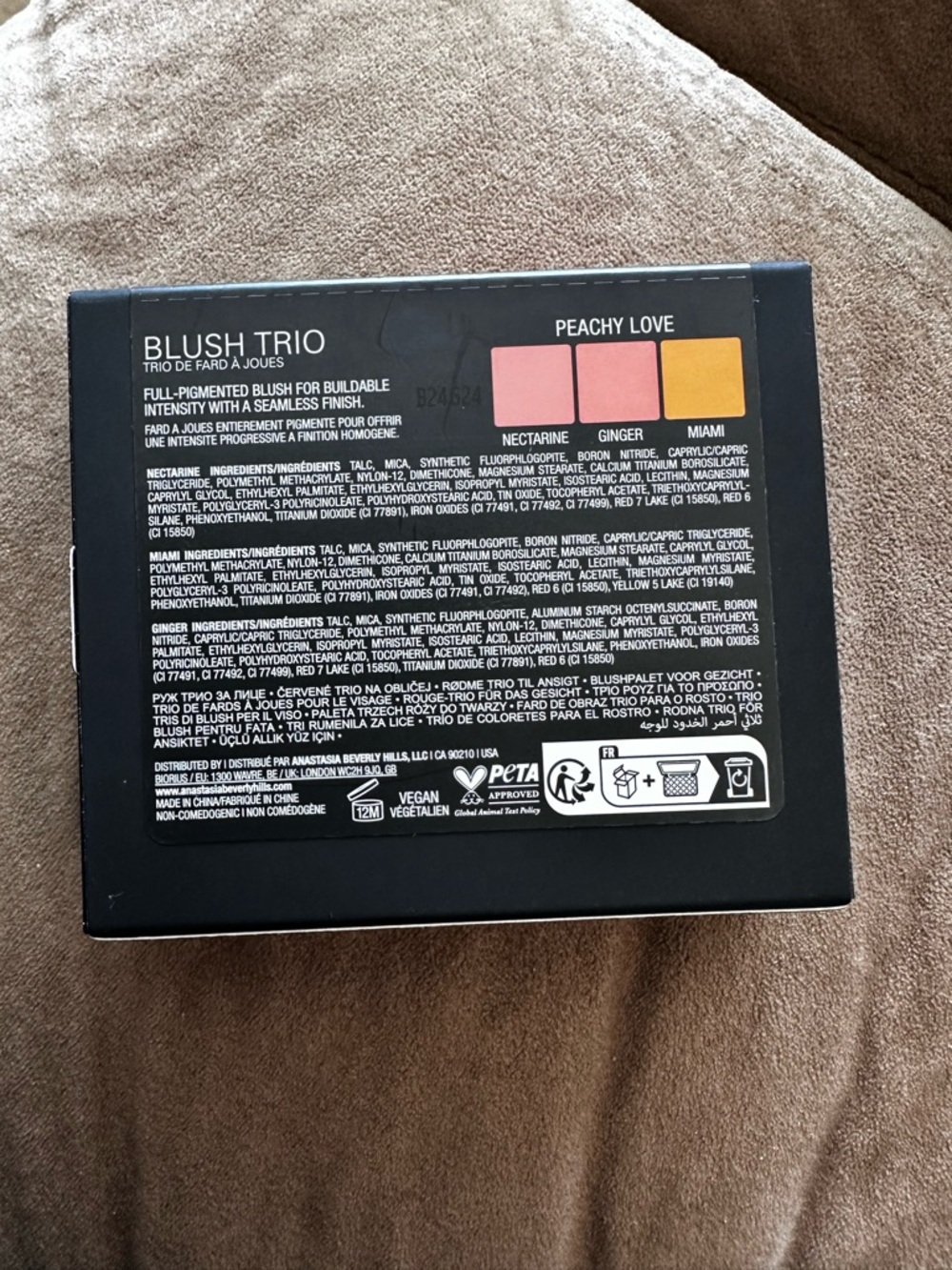 Anastasia Blush Trio Palette — Peachy Love Shades - Picture 2 of 6
